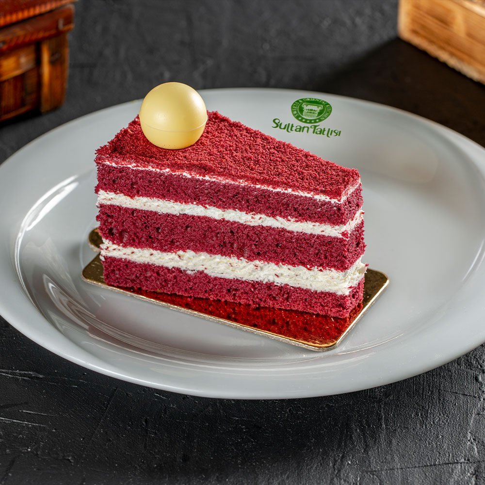 Red Velvet pasta dilimi